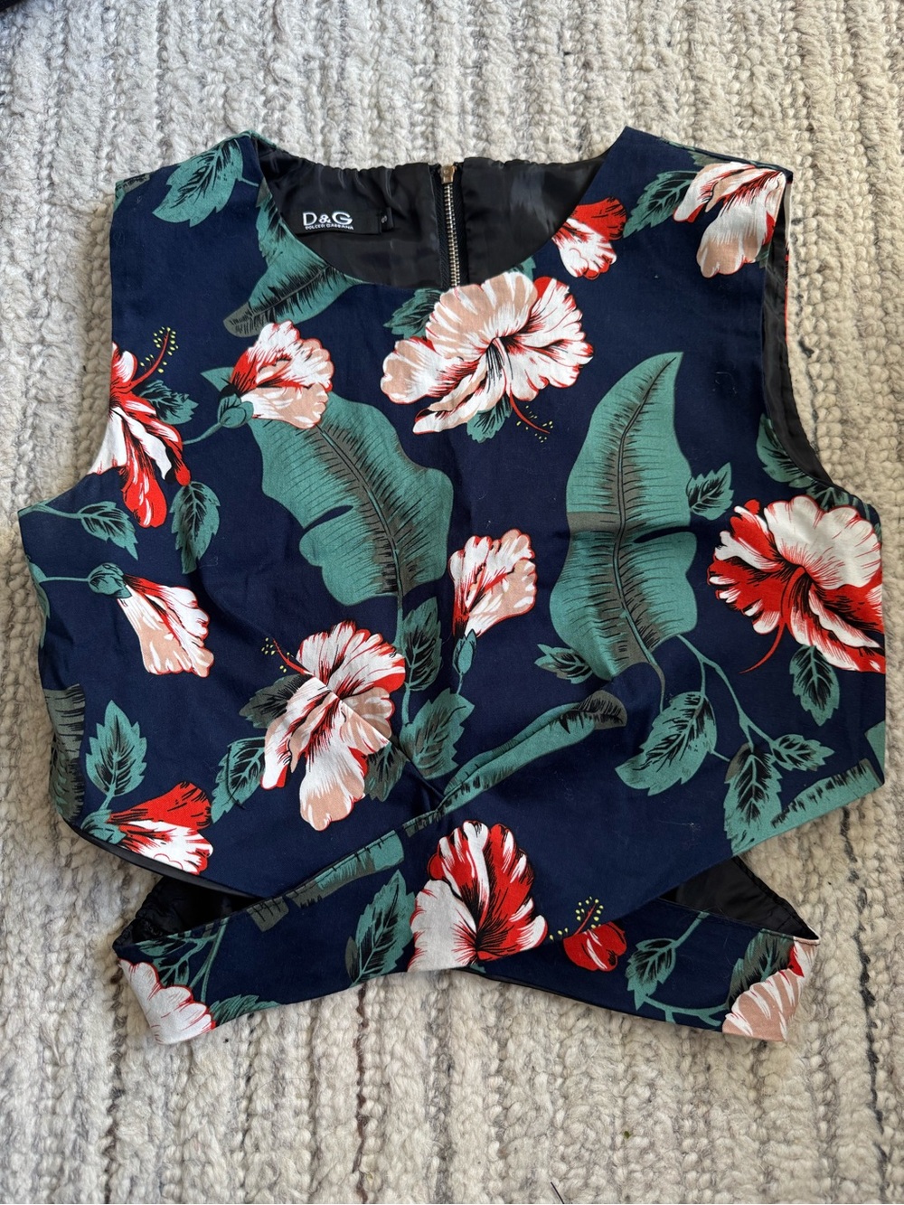 D&G Cropped Navy Floral Cropped Shell Top with Red & Green Accents